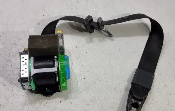 Audi A4 S4 B8 8K Front seatbelt 8K1857706K