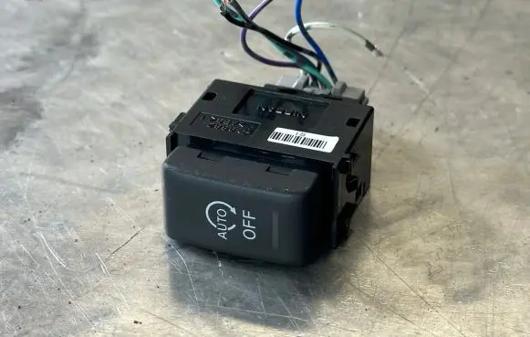 Nissan Juke I F15 Other switches/knobs/shifts