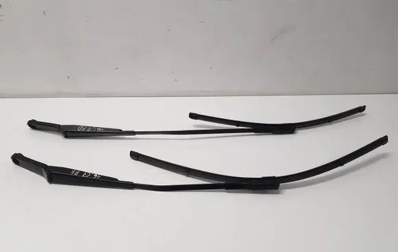 Audi A6 S6 C7 4G Front wiper blade arm 4G1955407D 4G1955408D
