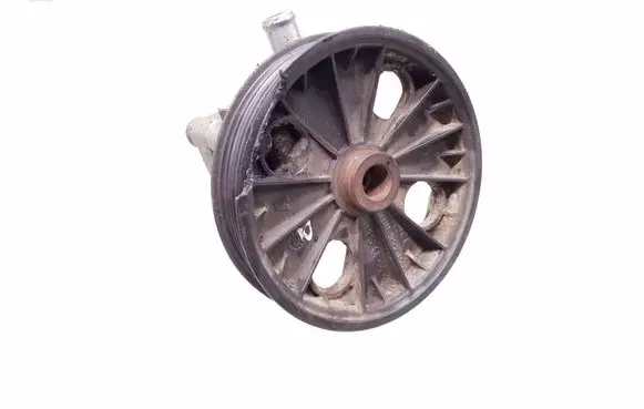 Volvo XC70 Power steering pump 30741790 7613955158