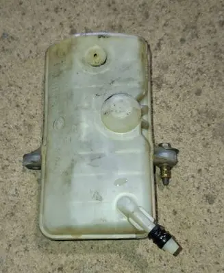 Renault Scenic III - Grand scenic III Brake fluid reservoir 460910004R