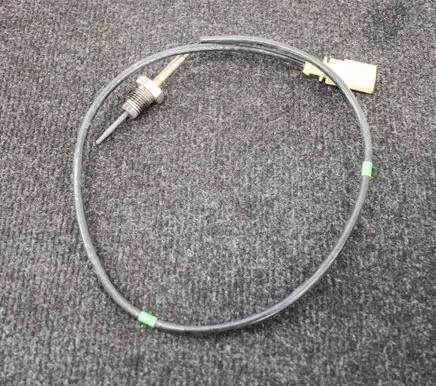 Volkswagen Tiguan Oil temperature sensor 04L906088CD