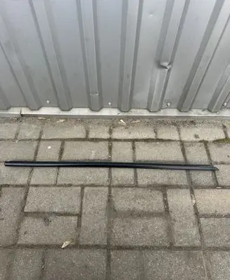 BMW 4 F36 Gran coupe Front door glass trim molding 
