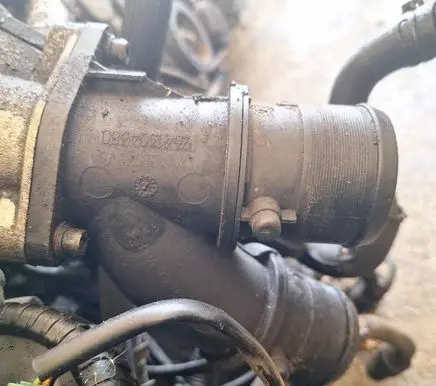 Peugeot 807 Throttle valve 9641304380