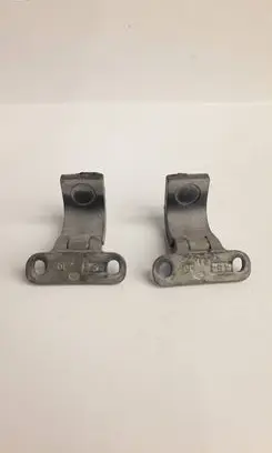 Volkswagen Touran I Tailgate/trunk/boot hinge 1j9827301