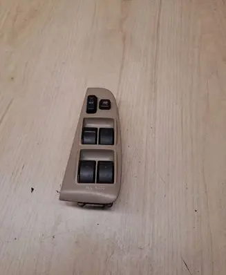 Toyota Avensis T250 Electric window control switch 54356022A