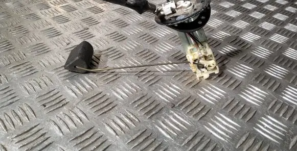 Fuel level sensor