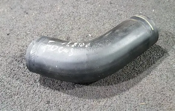 Ford Focus Intercooler hose/pipe