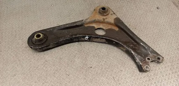 Citroen C3 Front lower control arm/wishbone 