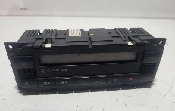 Volkswagen PASSAT B5.5 Climate control unit 3B1907044H 2400022303