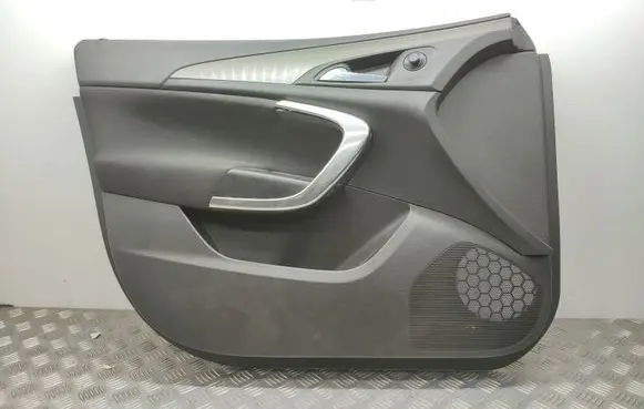 Opel Insignia A Front door card panel trim
