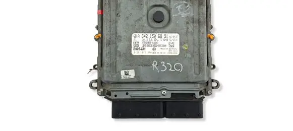 Mercedes-Benz R W251 Engine control unit/module A6421506891 0281013386
