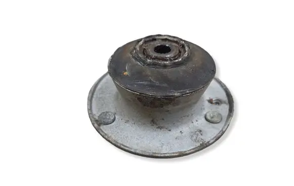 BMW 5 E60 E61 Front upper strut mount 