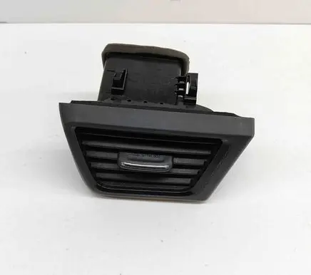 Nissan Leaf II (ZE1) Dashboard air vent grill cover trim EA805212100 687605SK0B