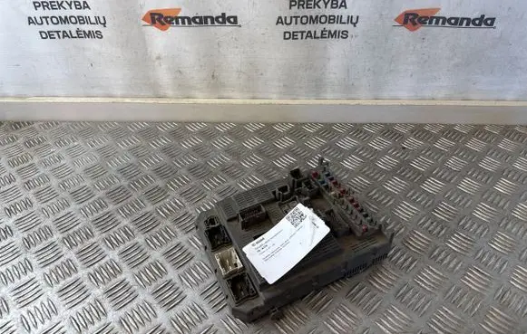 Citroen C5 Fuse box set 9647448280
