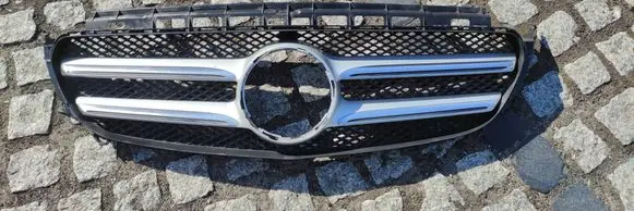 Mercedes-Benz E W213 Front bumper upper radiator grill A2138880123