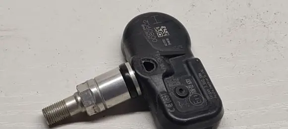 Nissan Micra Tire pressure sensor 10R03620 147221394B 3HN0B