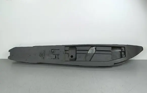 Maserati Levante Fender foam support/seal 670033524