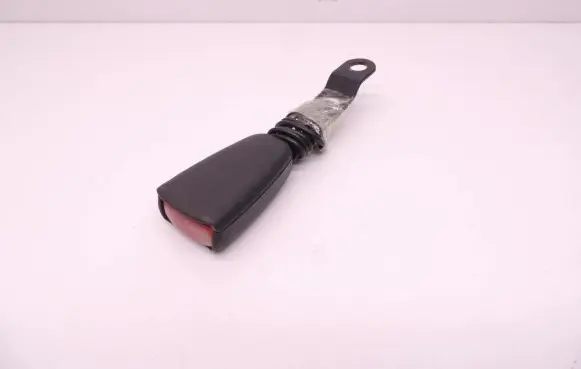 Volvo C70 Front seatbelt buckle D71