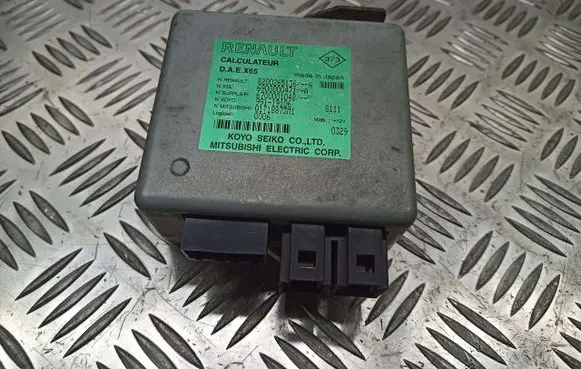 Renault Clio II Power steering control unit/module 8200265136