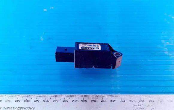 Volkswagen Crafter Exhaust gas pressure sensor 03L906051B