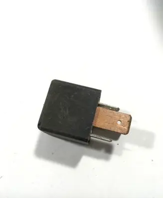 Opel Sintra Other relay 12088570 VF711F117Z10