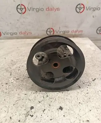 Land Rover Discovery 3 - LR3 Power steering pump QVB50040034