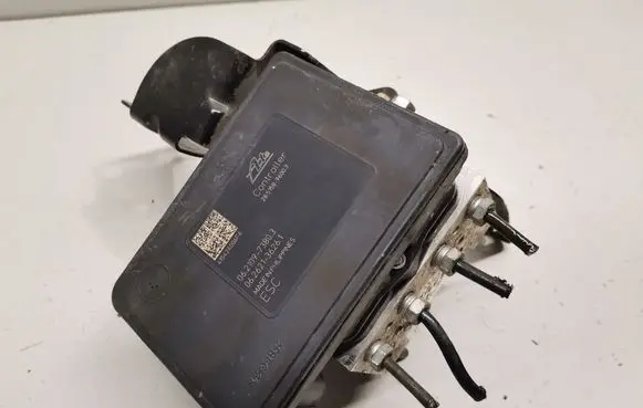 Mitsubishi Outlander ABS Pump 4670B231