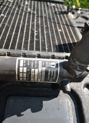 Audi A4 S4 B6 8E 8H Optional radiator brak