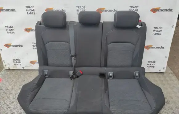 Rear seat