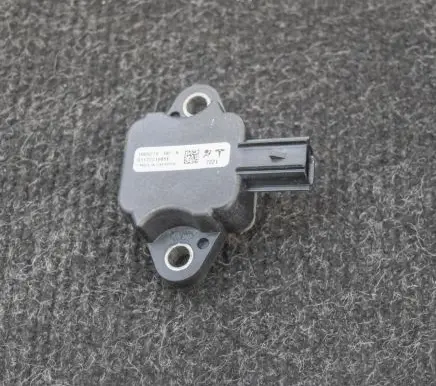 Tesla Model S Airbag deployment crash/impact sensor 100527500A