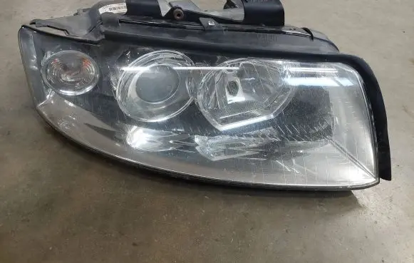 Audi A4 S4 B6 8E 8H Headlight/headlamp 8E0941004S 8E0990008S