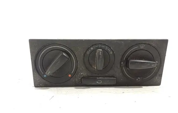 Volkswagen Polo Climate control unit 1J0819045F