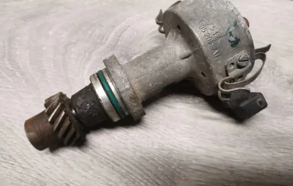Audi 80 90 B3 Spark distributor 050905205AD 2525751A