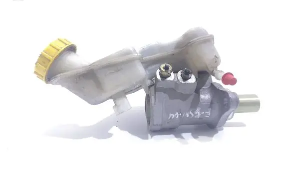 Brake fluid reservoir
