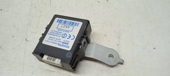 Toyota Prius (XW20) Door control unit/module 8999347011 48411010241