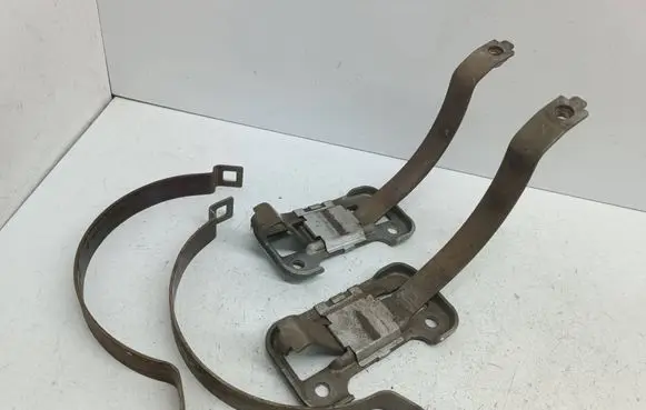Muffler mount bracket/holder