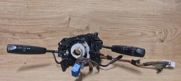 Mazda 323 Wiper turn signal indicator stalk/switch 175026 175018