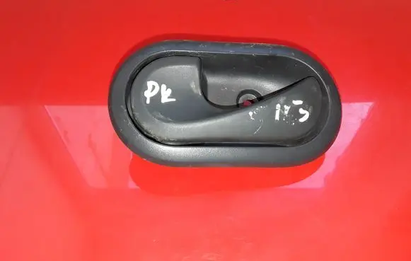 Dacia Dokker Front door interior handle 8200733848 0503101
