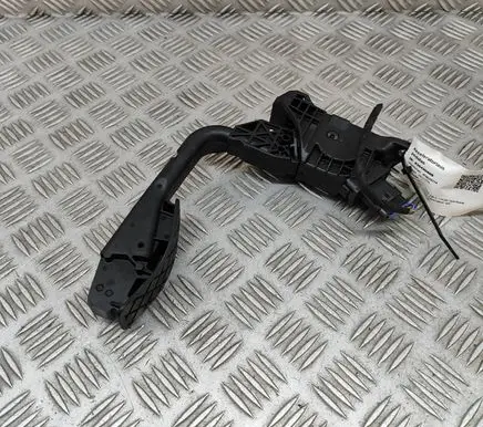Audi Q8 Accelerator throttle pedal 4KR723523B 6PV011642