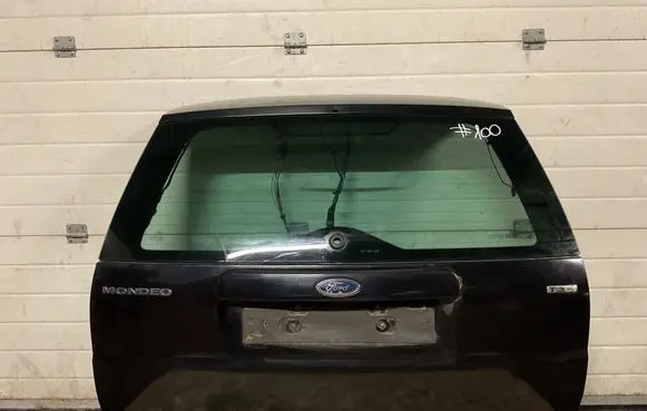 Ford Mondeo Mk III Tailgate/trunk/boot lid
