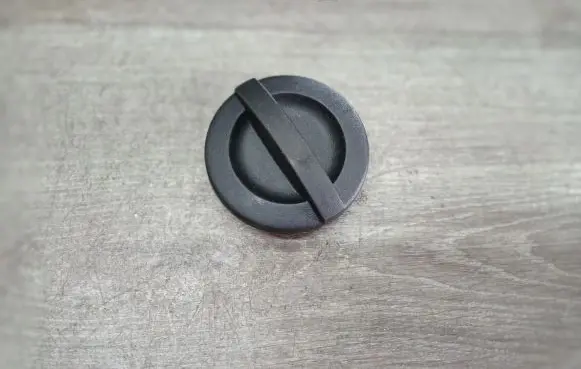 Volvo C30 Spare wheel bolt 30748340