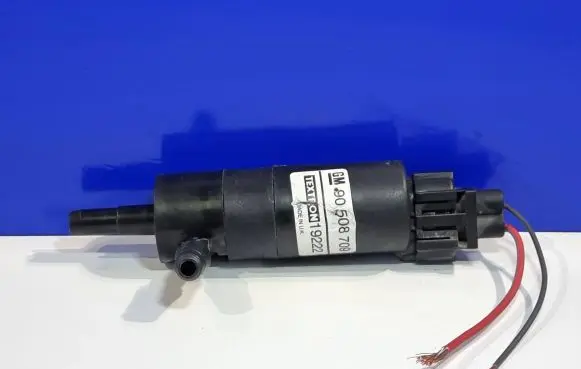 Saab 9-3 Ver1 Windscreen/windshield washer pump 90508709 12788695