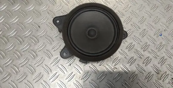 Toyota Sienna XL30 III Rear door speaker