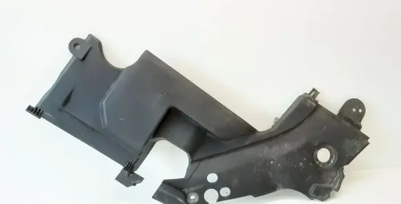 Toyota Avensis T250 Radiator trim 5379505031