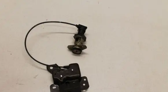Jaguar S-Type Tailgate/trunk/boot lock/catch/latch XR83432A90AA 220123