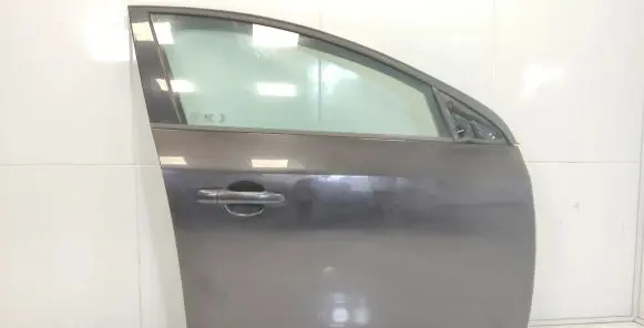 Volvo V60 Front door