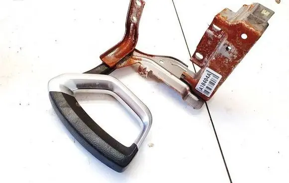 Handbrake/parking brake lever assembly