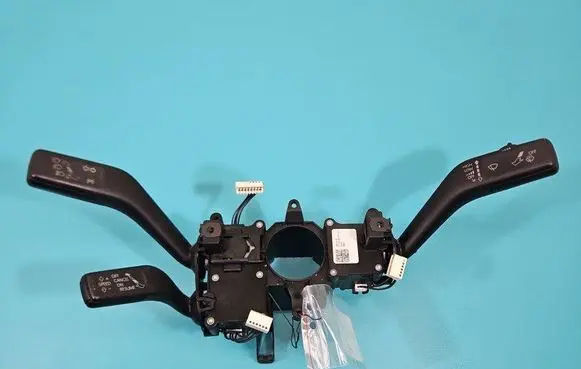 Volkswagen PASSAT B7 Headlight wiper switch 3C5953502B IMPRK1495409