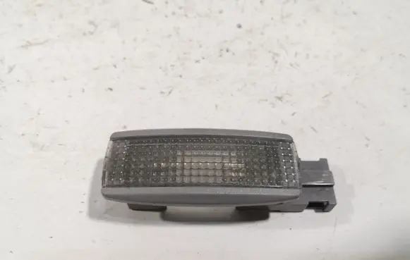 Volkswagen PASSAT B7 Other interior light 3B0947113
